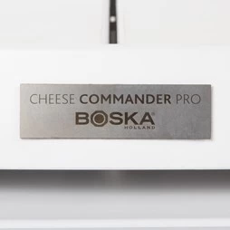 Boska Holland Cheese Commander Pro Slicing Board In White 5 Boska Holland Cheese Commander Pro Slicing Board In White - Image 3