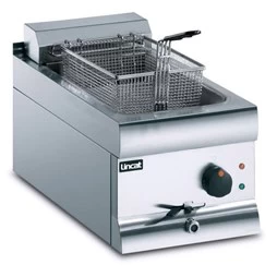 Lincat Silverlink 600 DF33 Single Tank 9 Litre Electric Fryer With Basket 3 Lincat Silverlink 600 DF33 Single Tank 9 Litre Electric Fryer With Basket
